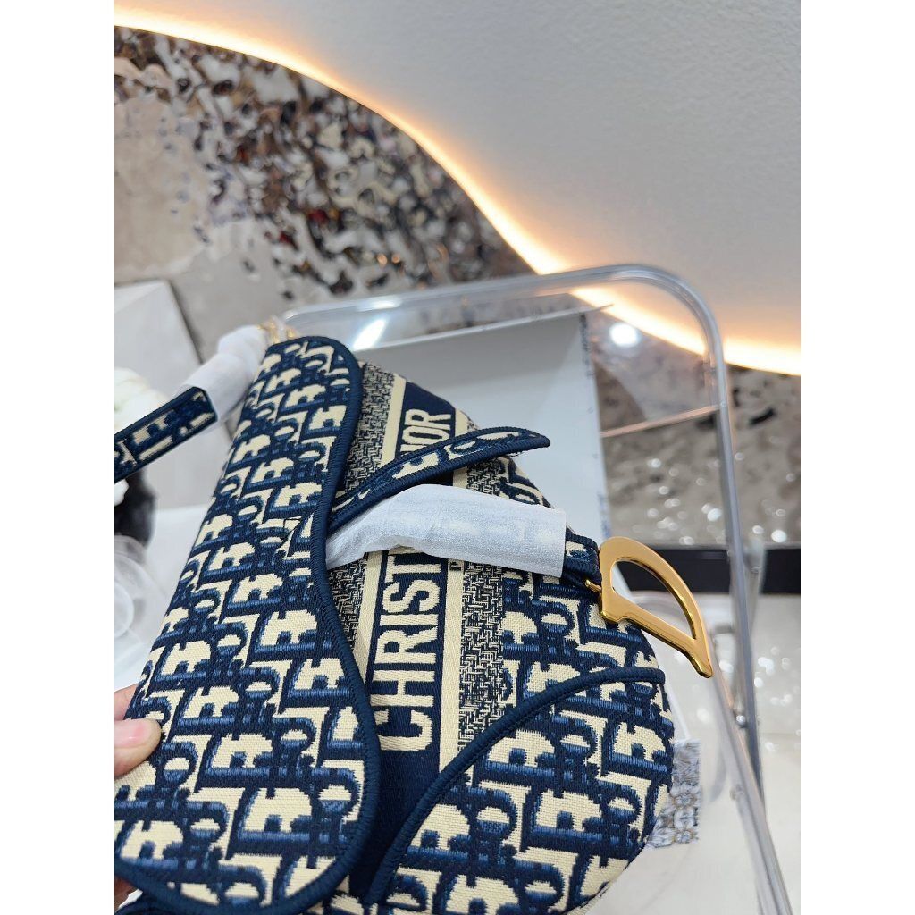 my-11134207-7r98w-loqlhfnebn2oe7