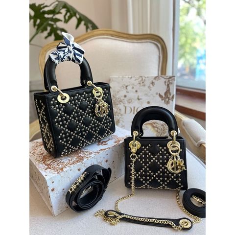 3e11a2fef7001a25f4be379afe05133e