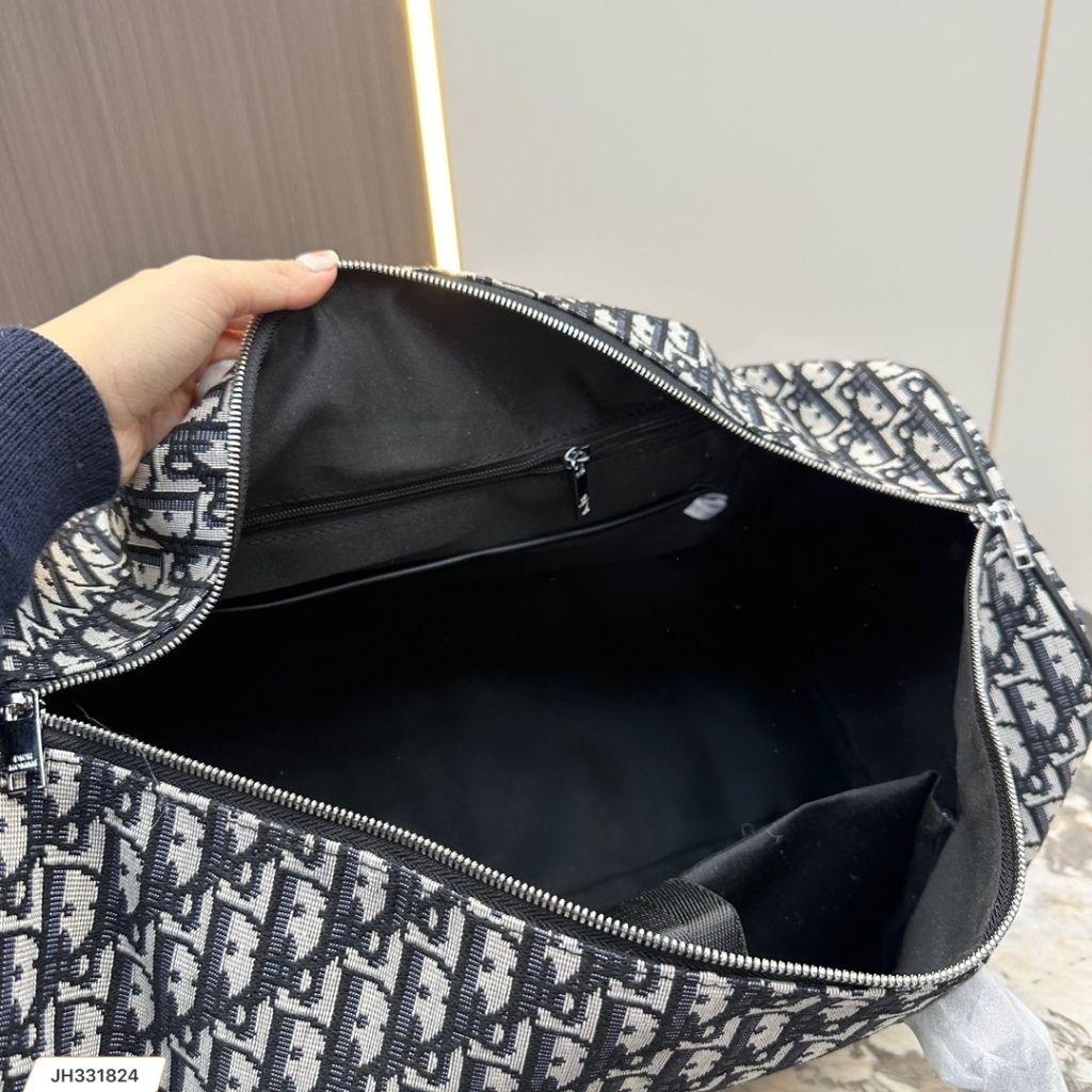 my-11134207-7r991-lohyviwfh4ye95