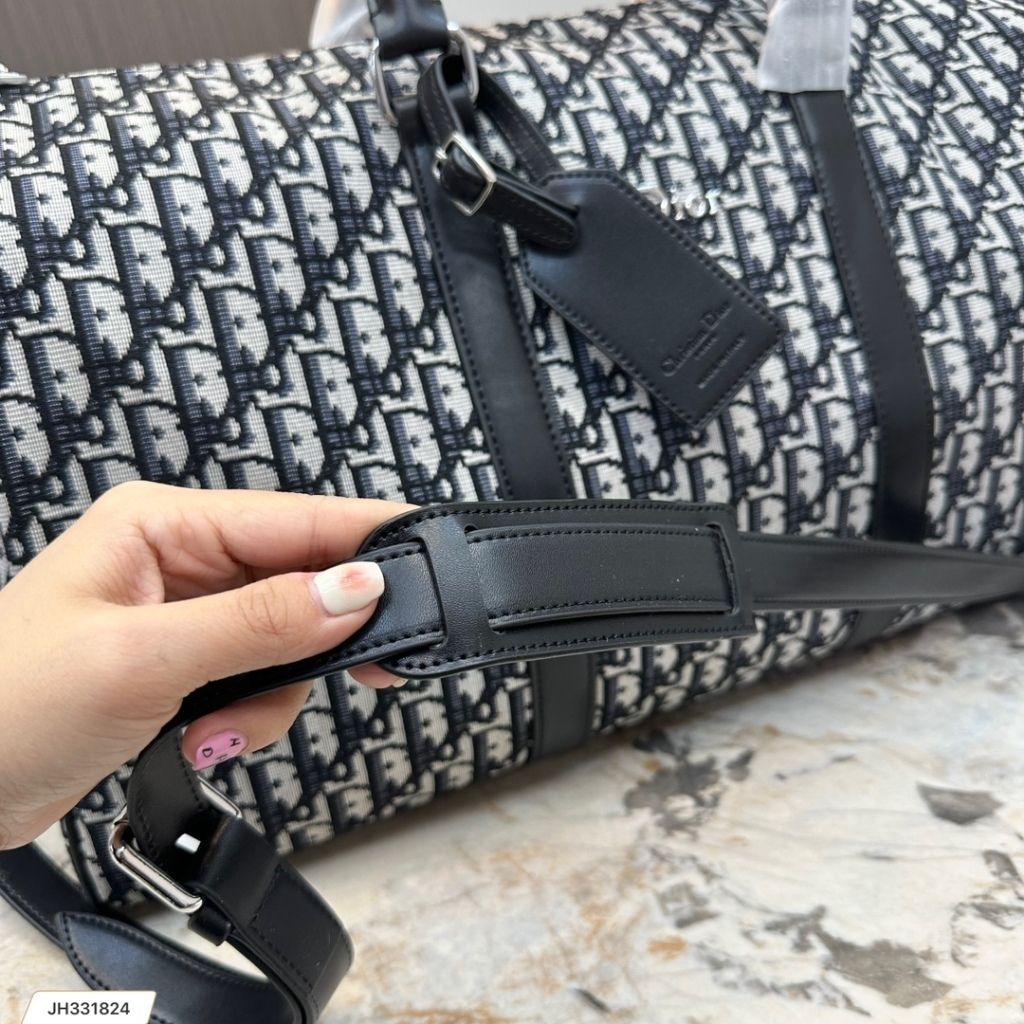 my-11134207-7r98x-lohymehyejjiec