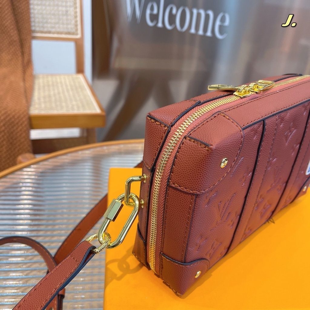 sg-11134201-7rbn3-loc2yozoss2n67