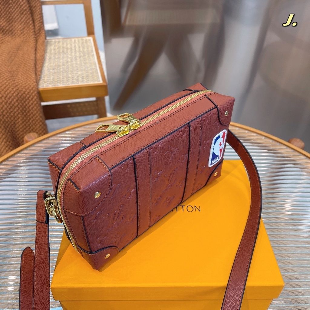 sg-11134201-7rbmn-loc2yp8kh79f3a