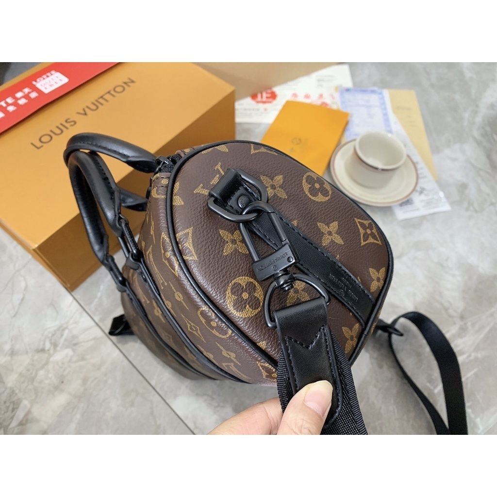 sg-11134201-7rbn4-lnxzilja3u882a