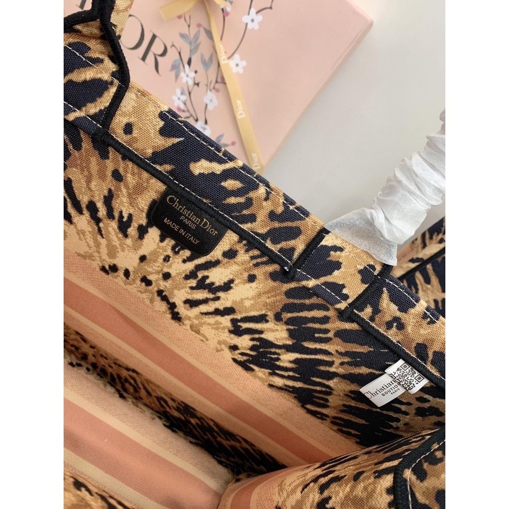 ae47068ed72e7e70f40a66ae507ca9bb