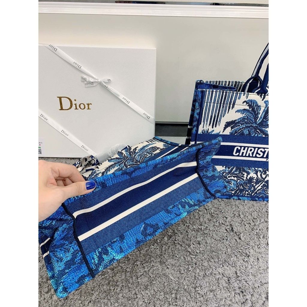 sg-11134201-7qvf5-lj5s9cjf1z77e5