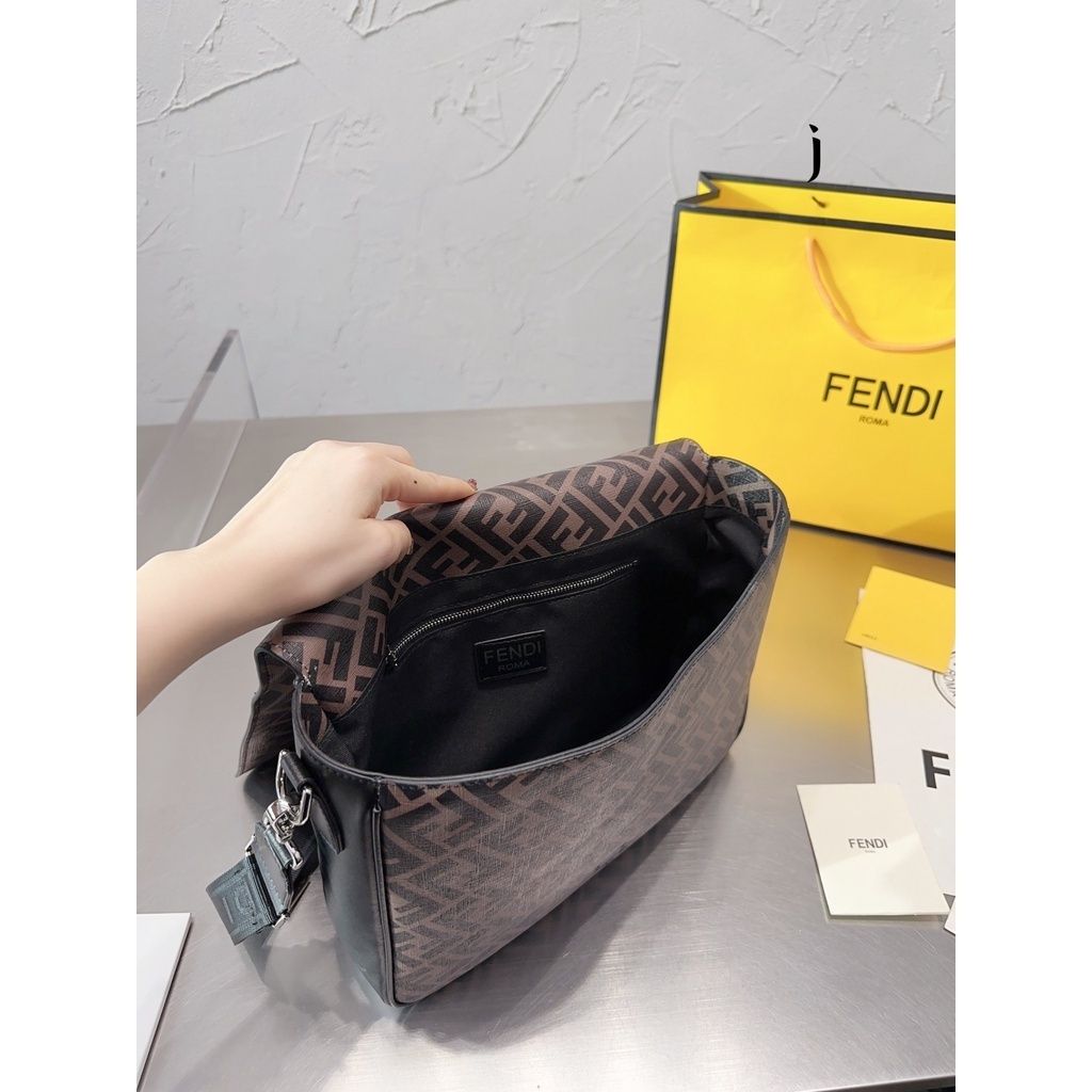 sg-11134201-7rbl5-loc3kuilpu8tb6