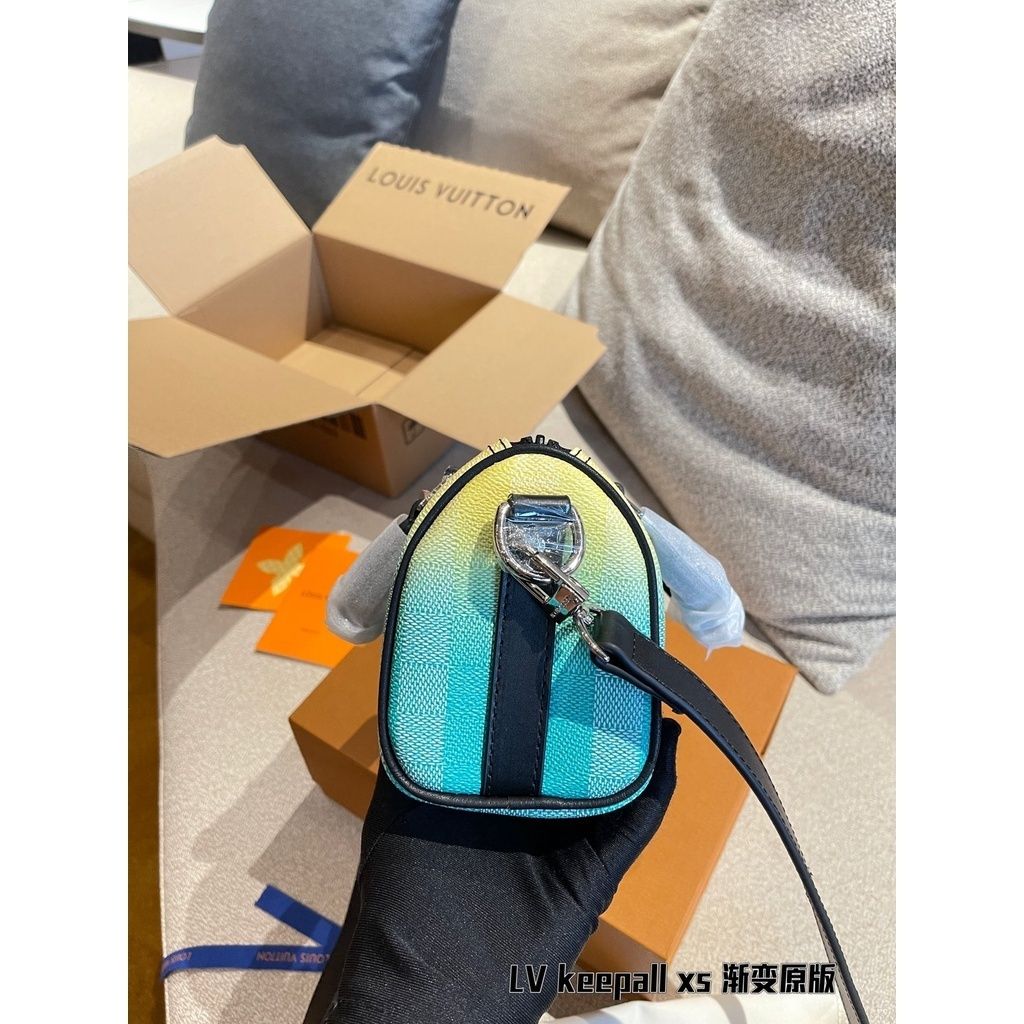 sg-11134201-7rbm0-lny0k4id2vid65