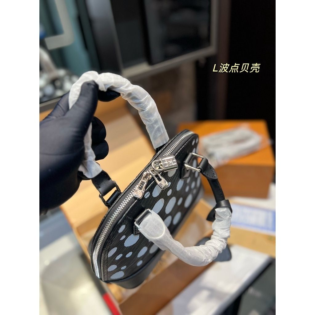 sg-11134201-7rbm3-lmcpualvgrijed