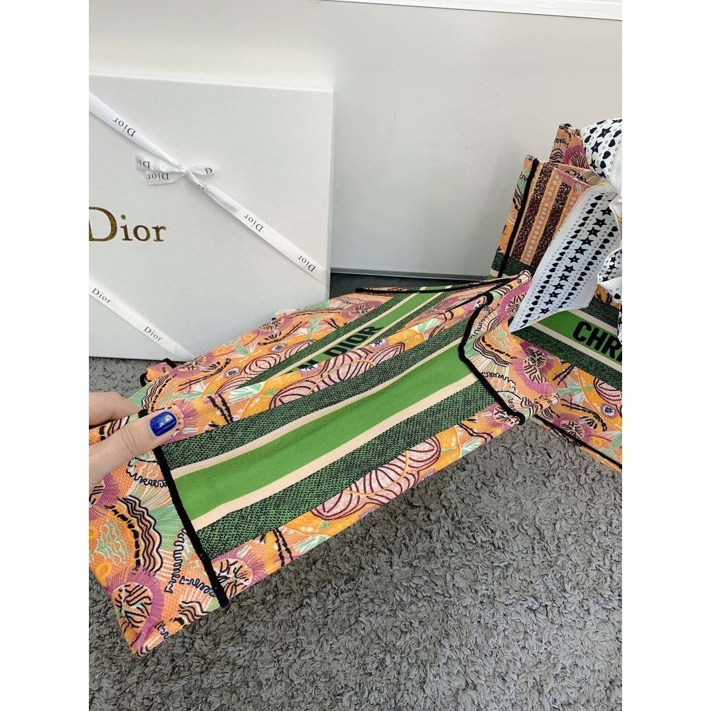 7af4a9ca9b588e42eb95379fd6ff9a38