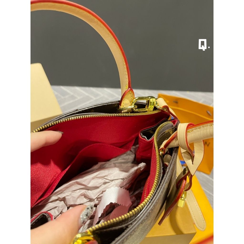 sg-11134201-7rbna-lnty93r2fh8513