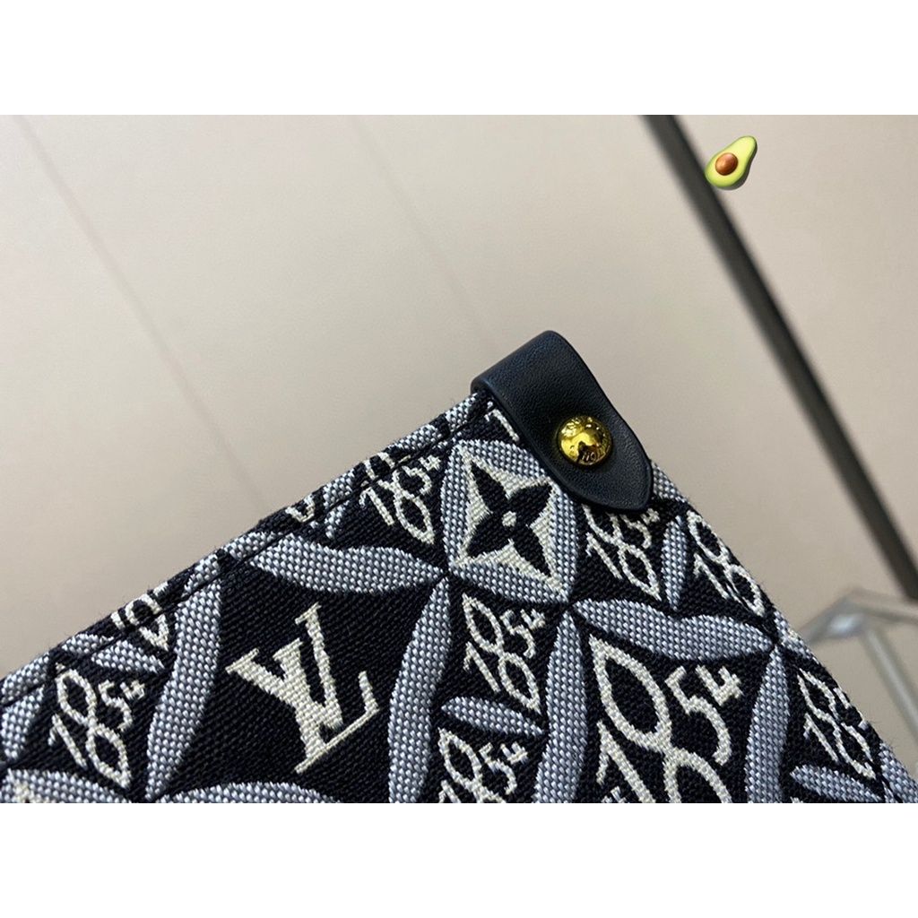 sg-11134201-7rbmd-lmk606rwh5bt1e