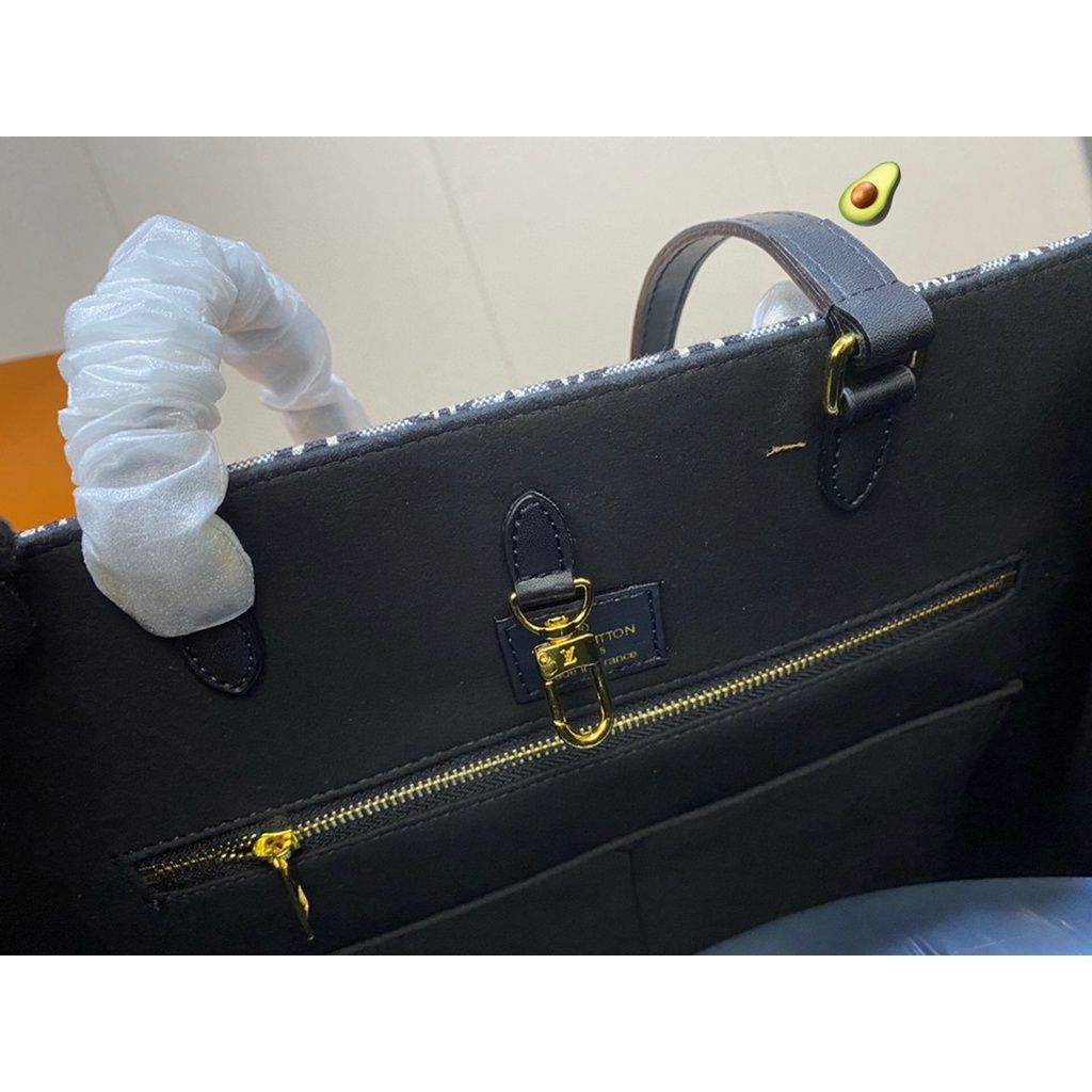 sg-11134201-7rbkt-lmk607j3dcu1b8