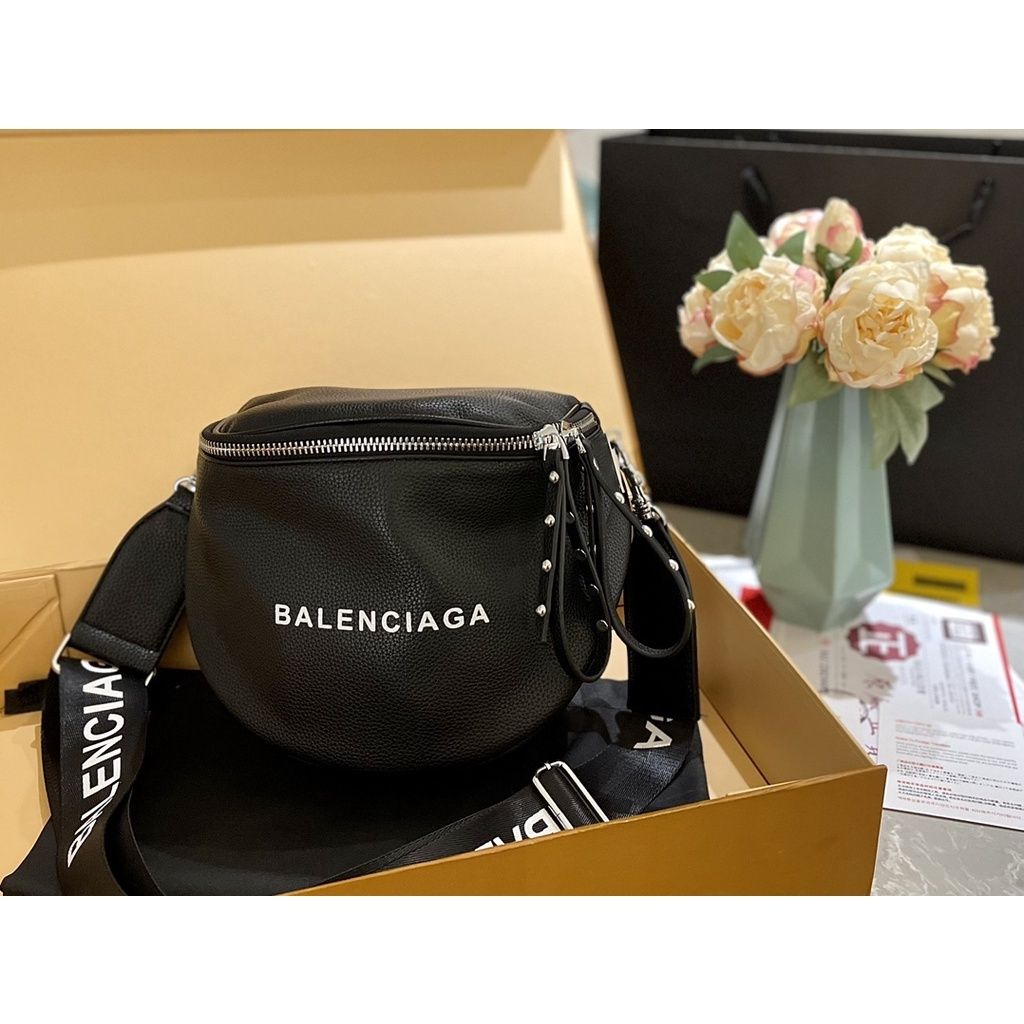 sg-11134201-7qvfa-li75j2lqy6f49a