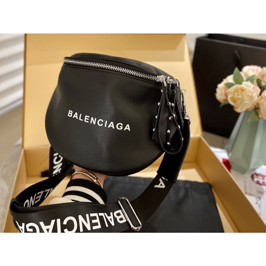 sg-11134201-7qveu-li75j3388l4n76