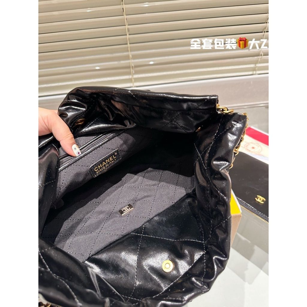 sg-11134201-7rblp-lmbomsn8i8y829