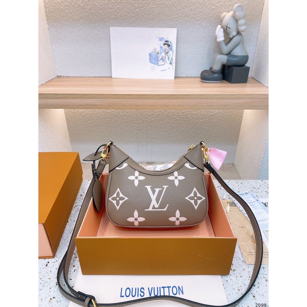 sg-11134201-7rbln-lltgf6ymk1lvfe