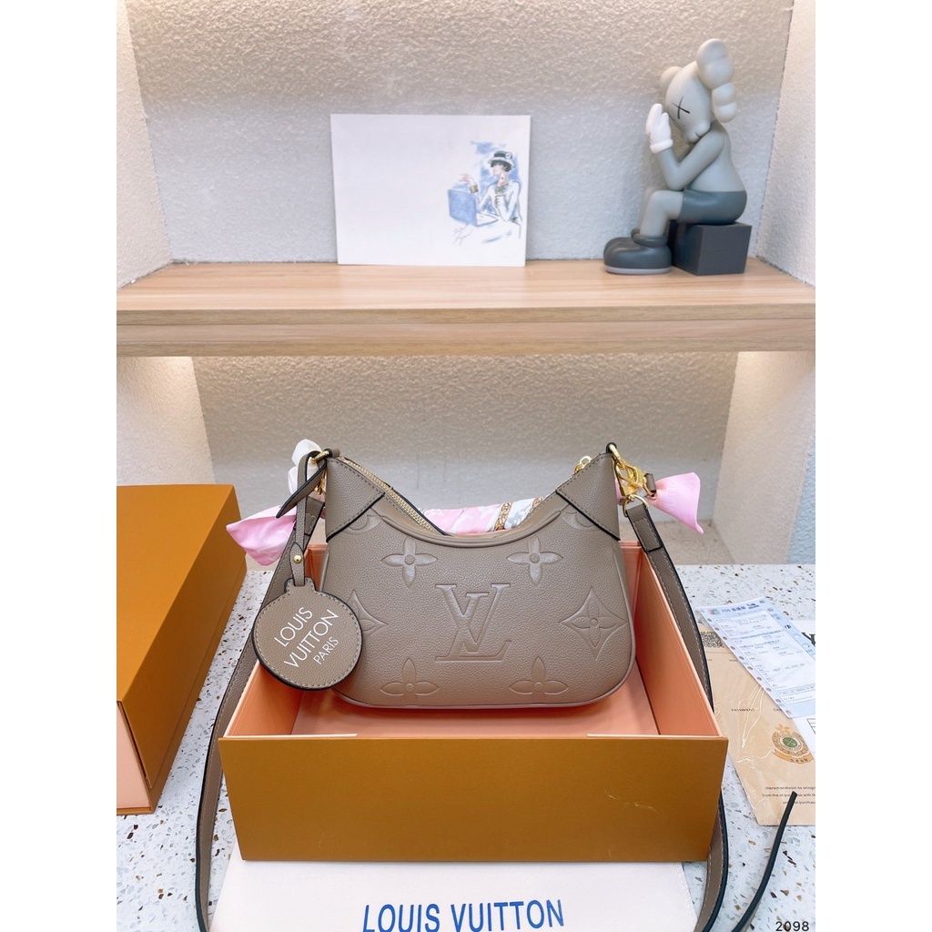 sg-11134201-7rbl5-lltgf70ugseoe3