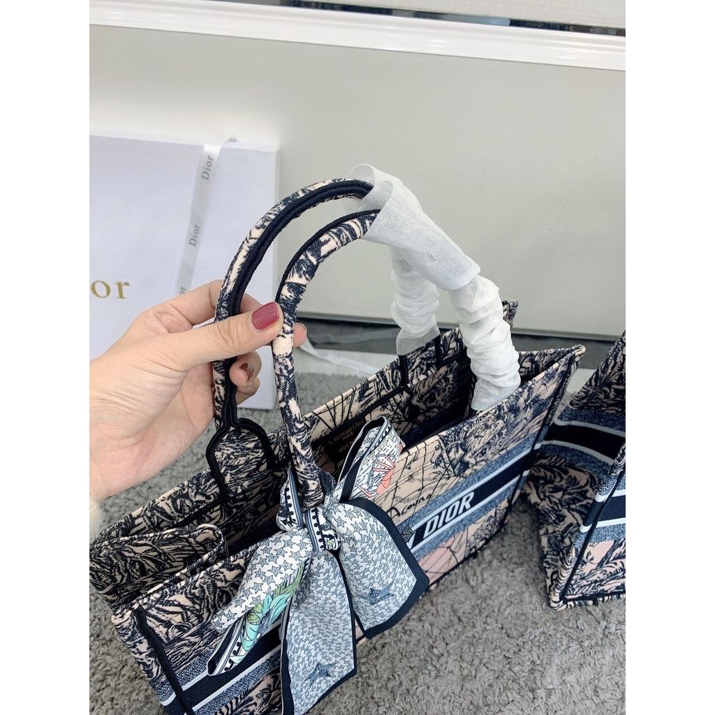 55fdf352f23b2e434bff008414ac5c8a