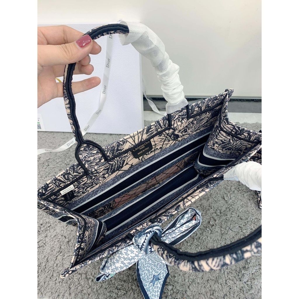 cead988a20d8bb0f547219e39d761ea5