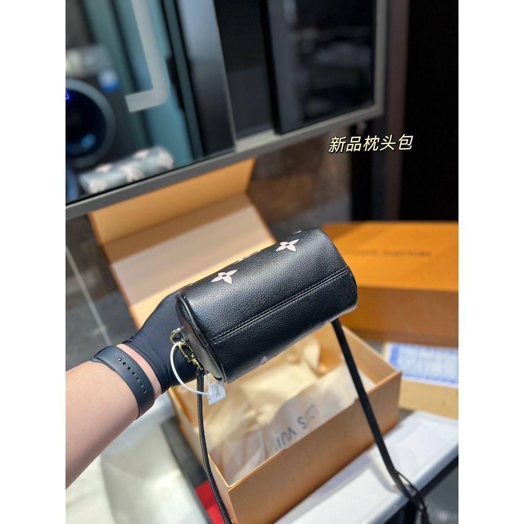 sg-11134201-7rbk5-lnty747d3amkde