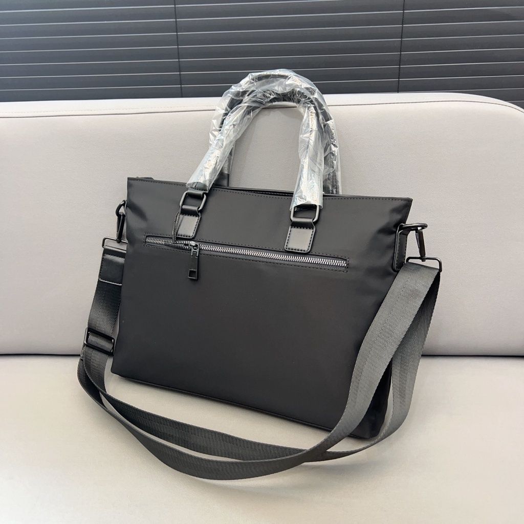 sg-11134201-7rbna-louxp3m46yiu93