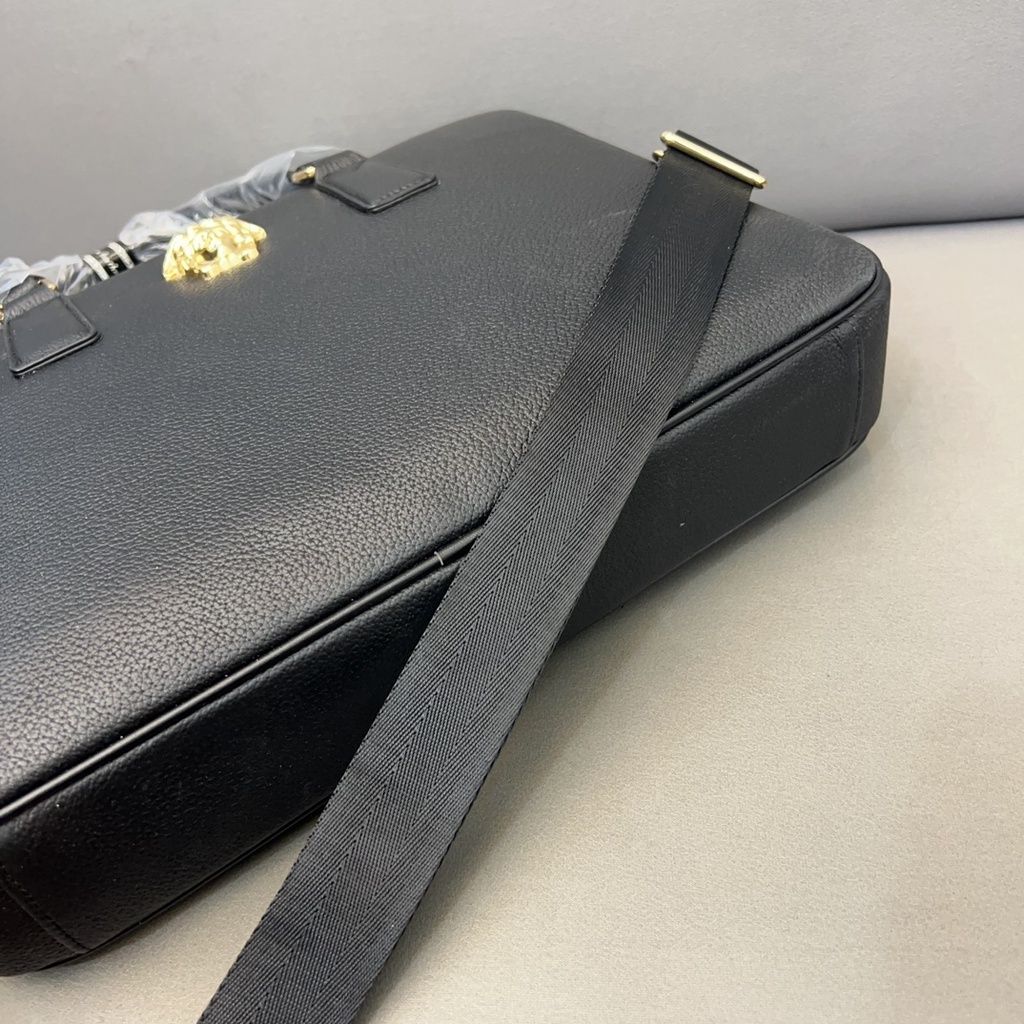 sg-11134201-7rbl4-louxm8sqnhd1a0