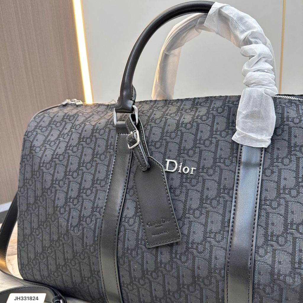 sg-11134201-7rbk1-lohz3iv22u409d