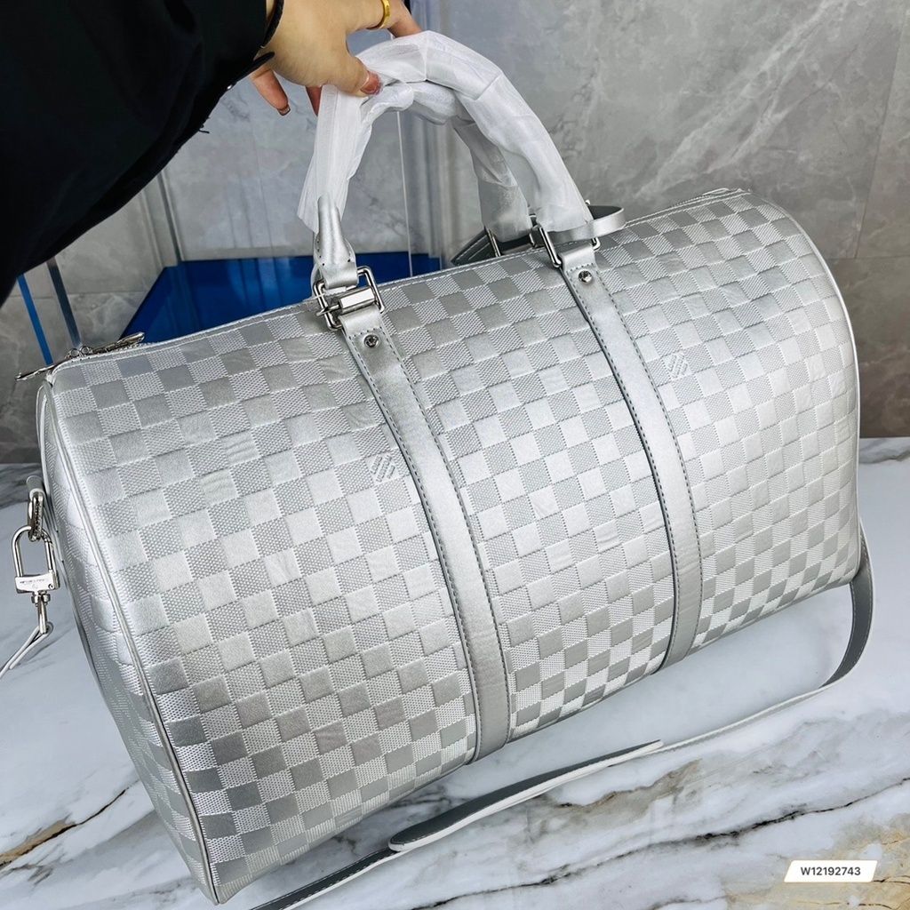 sg-11134201-23020-wfsq6977a1mve0