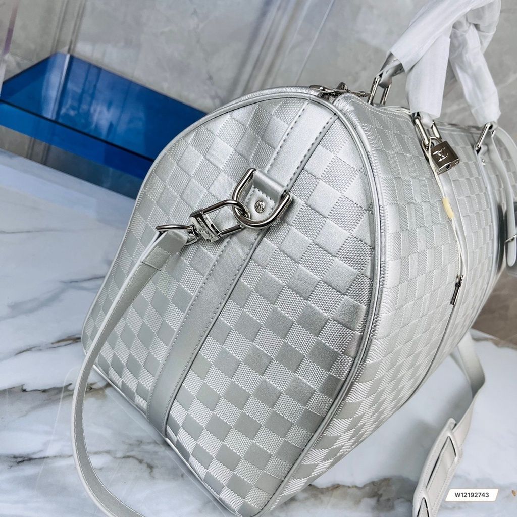 sg-11134201-23020-oaezwq87a1mv55