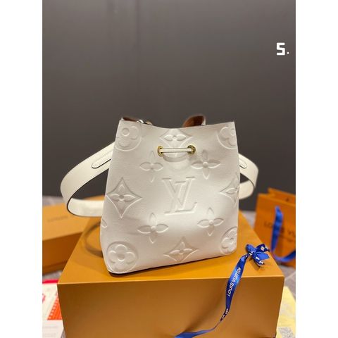 sg-11134201-7rbn1-lma6c1klz0ah3c