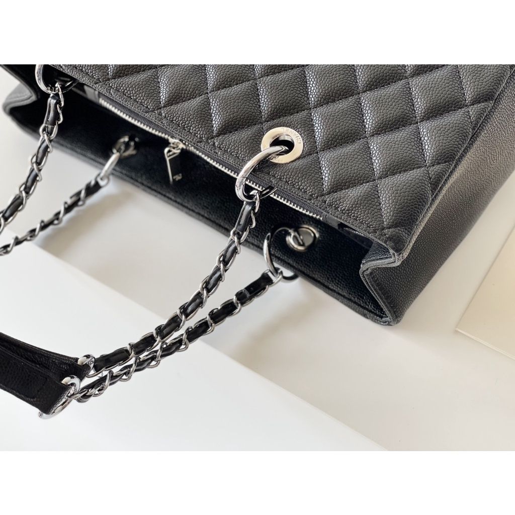 sg-11134201-7rblr-lnxz659o1vig41