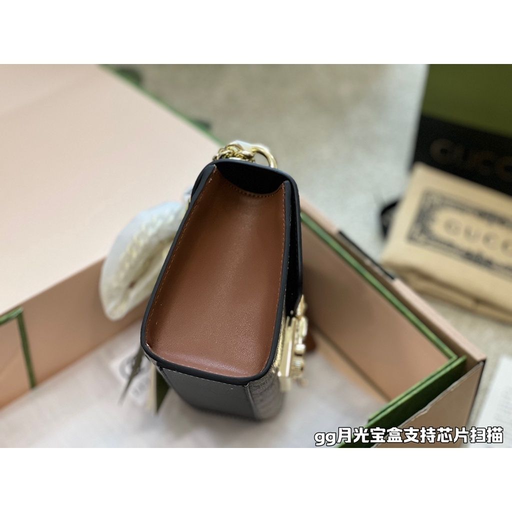 sg-11134201-7rble-llzzb2kp0ua305