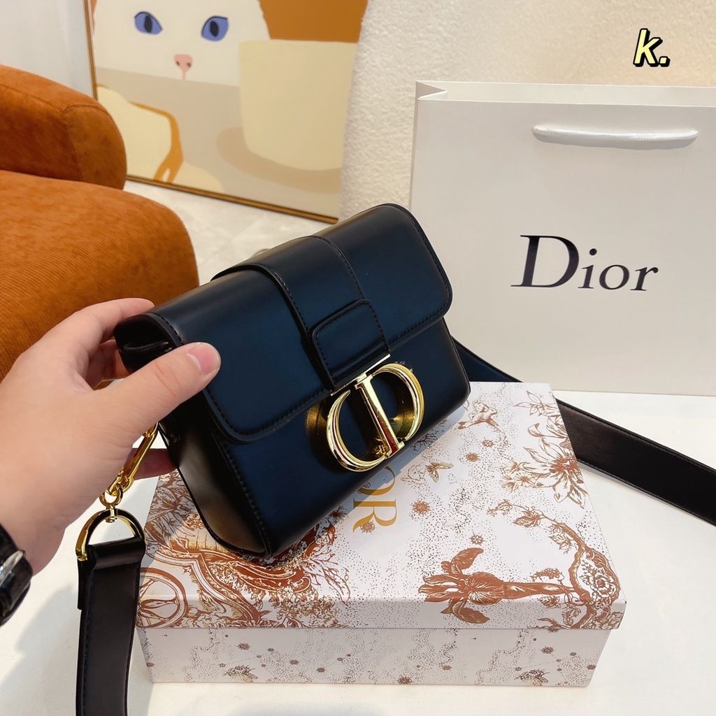 sg-11134201-7rblr-lmly2nnjwuvt8d