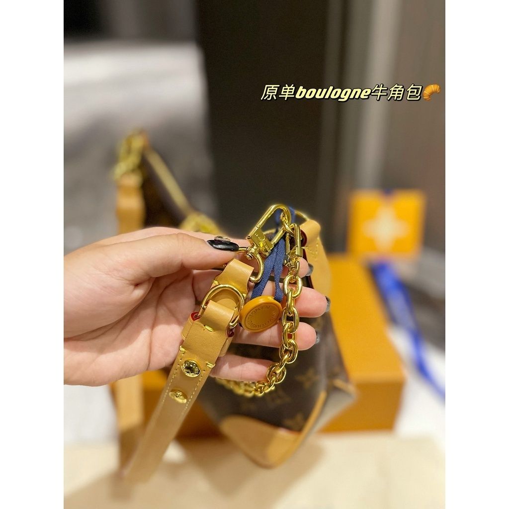 sg-11134201-7rbl7-lm7oracbfhk973