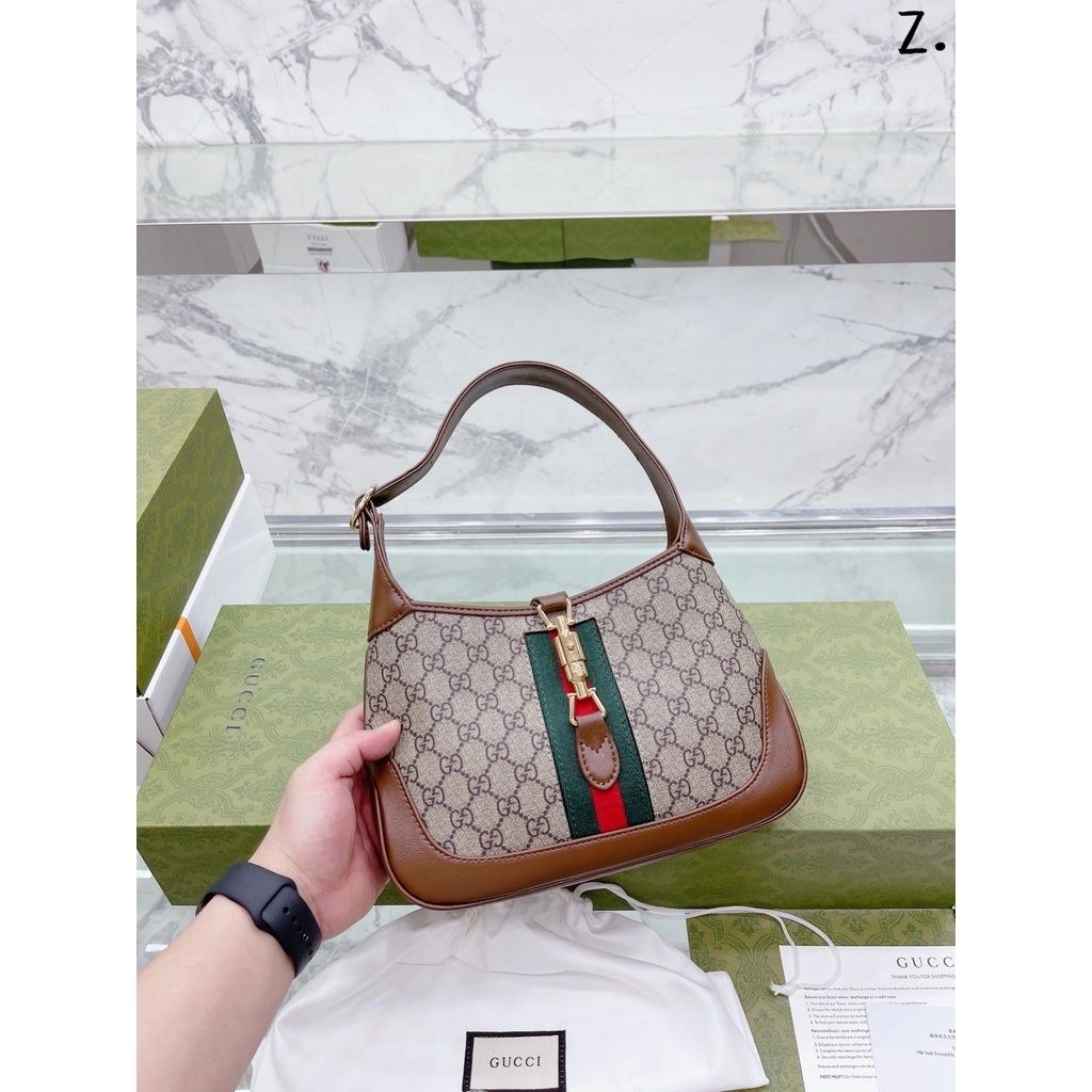 sg-11134201-7rbl5-lmm0p42xsr9h7c