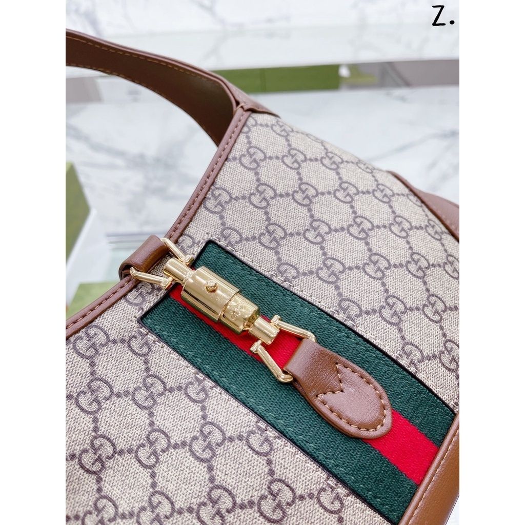 sg-11134201-7rbkf-lmm0p4jl4e3db9