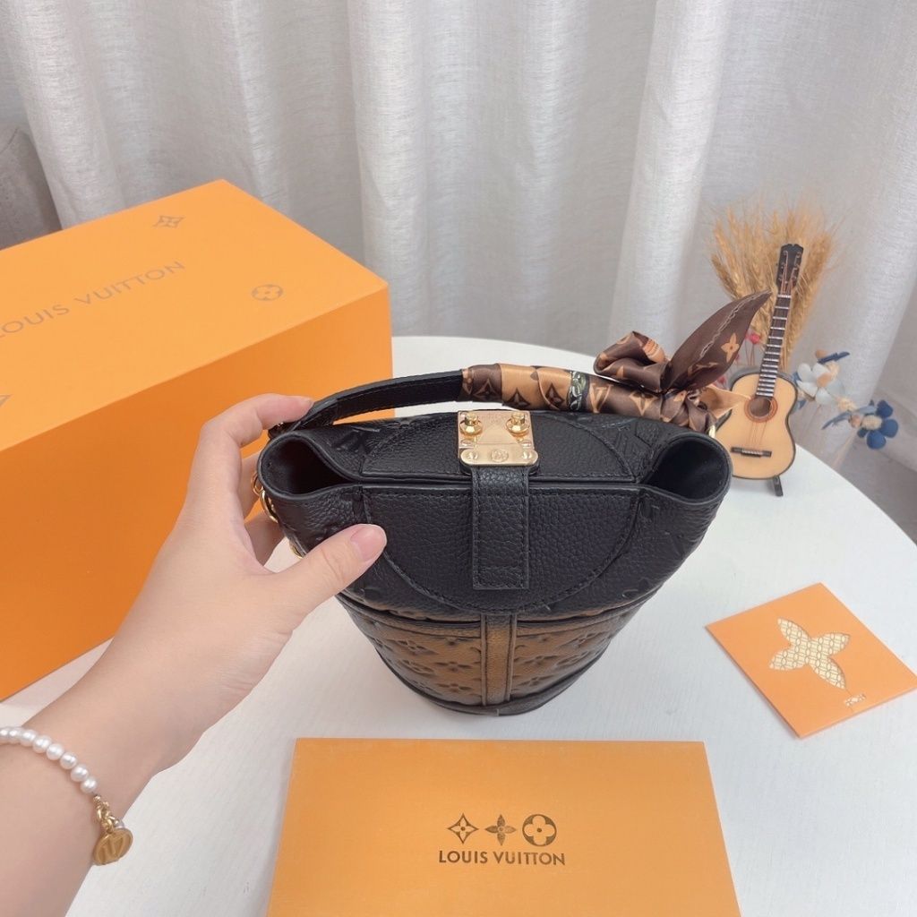 sg-11134201-7rbmt-lnwu8irz0t85bd