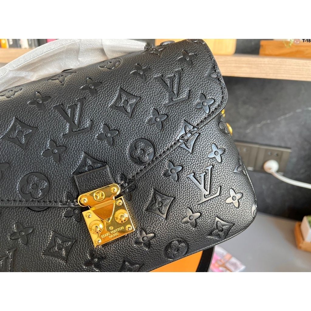 sg-11134201-7rbl7-lmk66ftv4wuy65