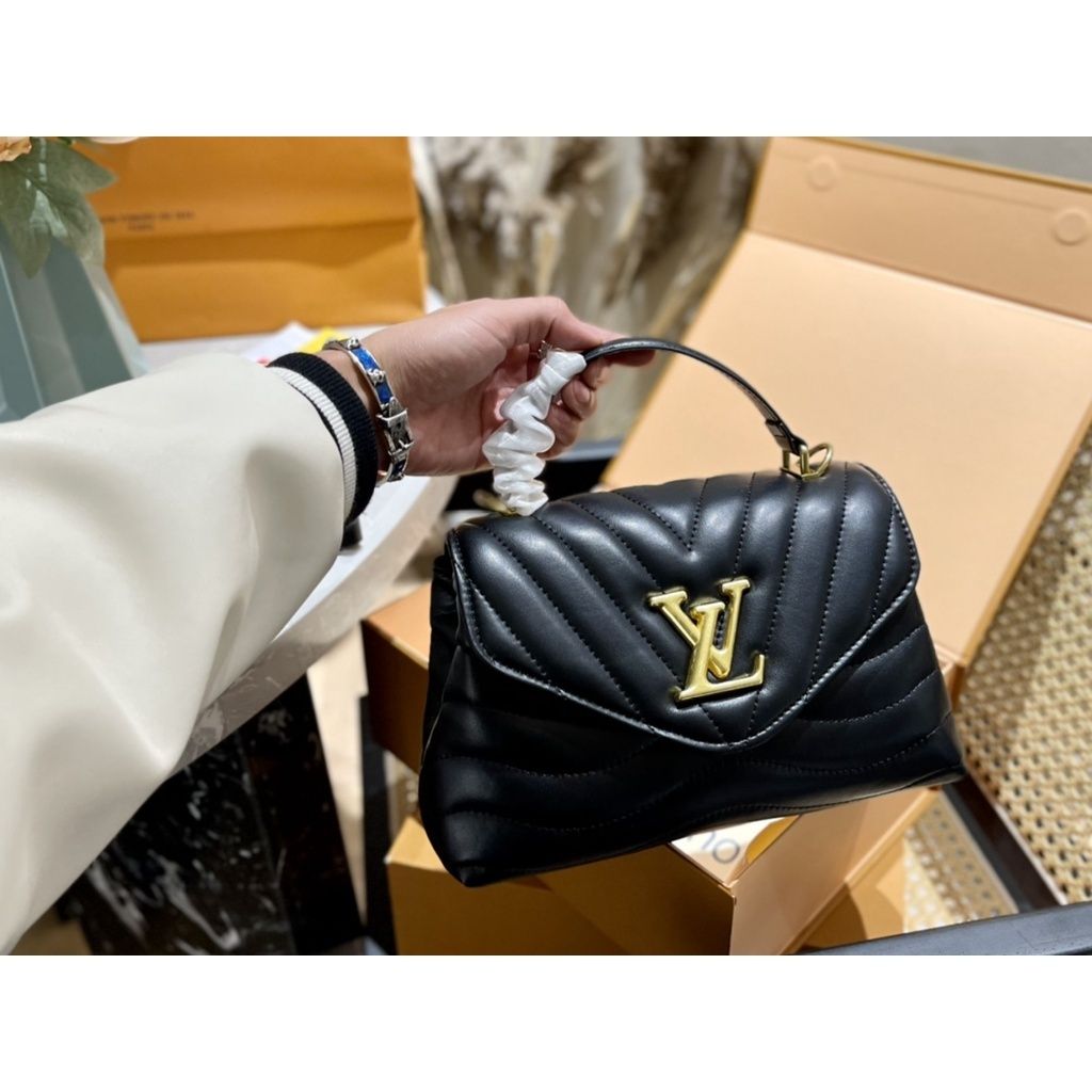 sg-11134201-7rbl6-loc2s9lxedxf8d