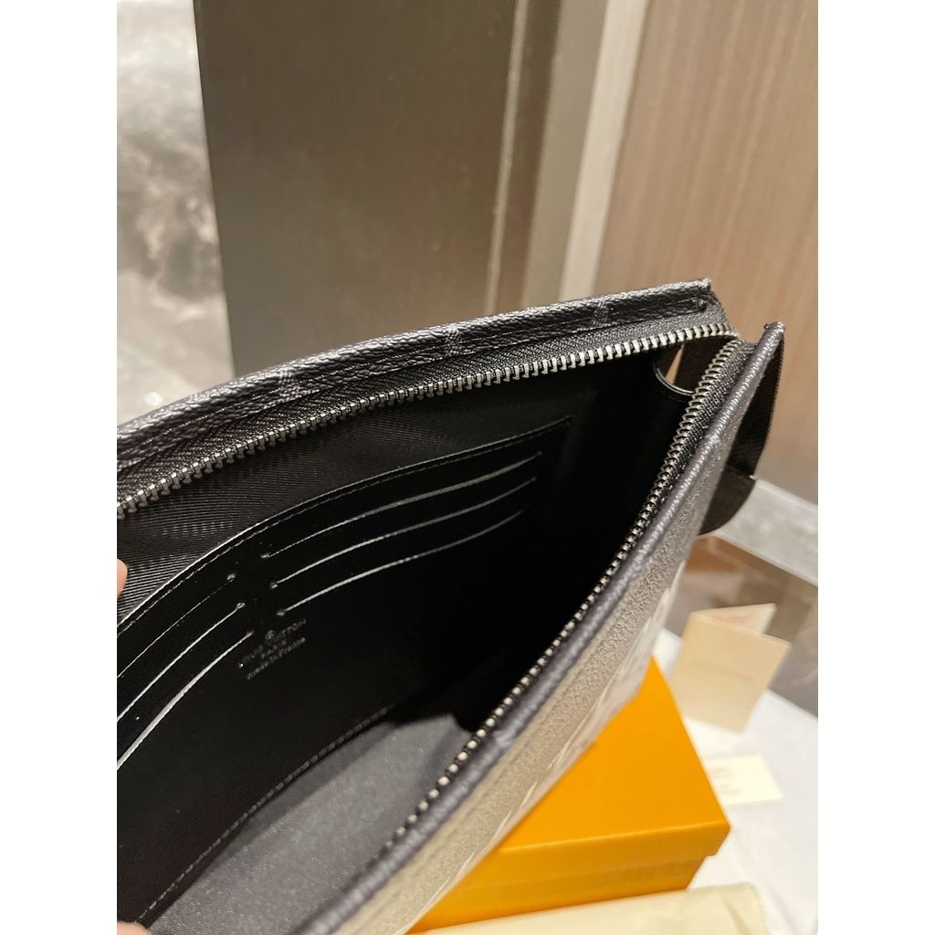 sg-11134201-7rbkz-lltgdo9glo6h1e