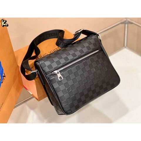 sg-11134201-7rbkr-loc1vshm9iyb26