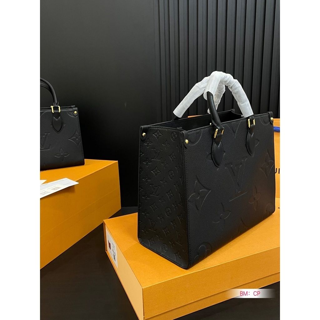 sg-11134201-7rbmn-loun8wb77srb32