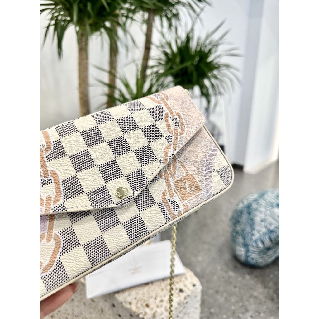 sg-11134201-7rbln-lnxzup14rsim56