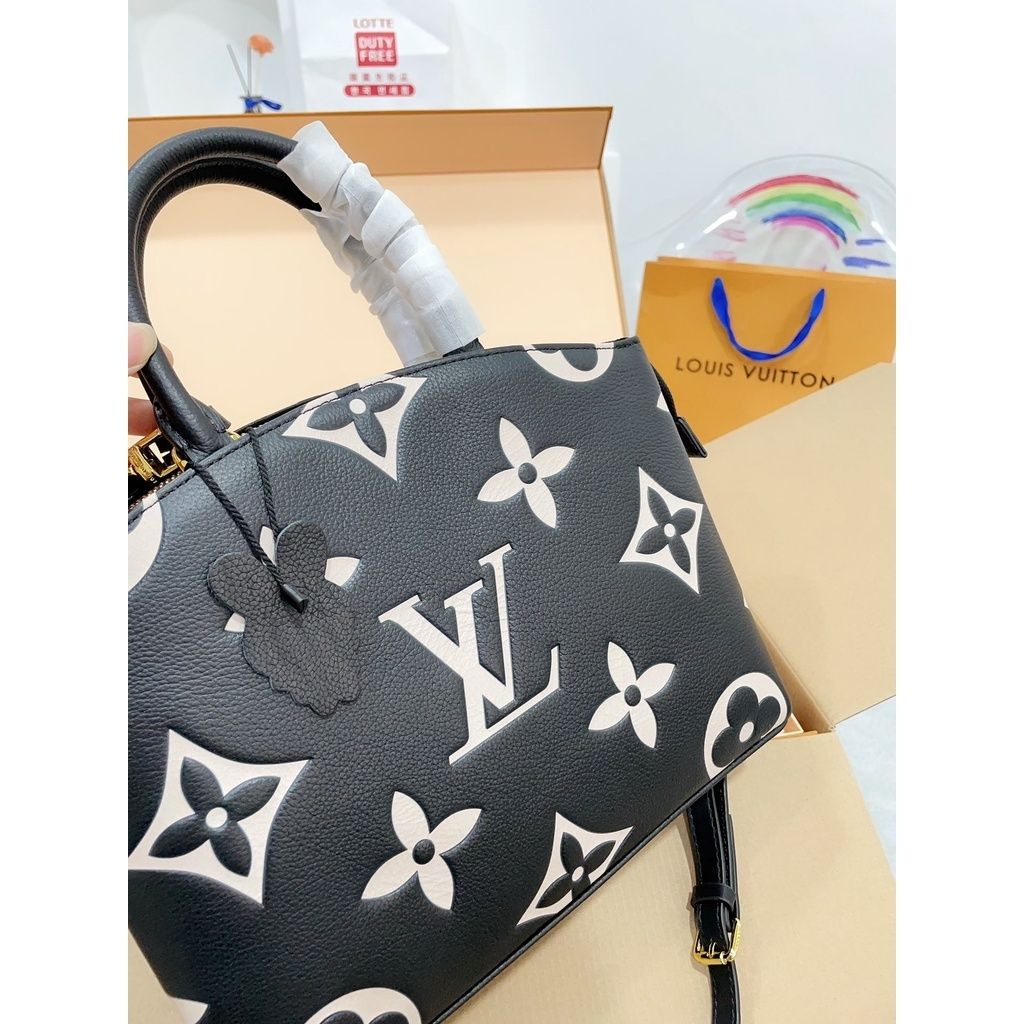 sg-11134201-7rbml-lmj8ttqvf5nd8b