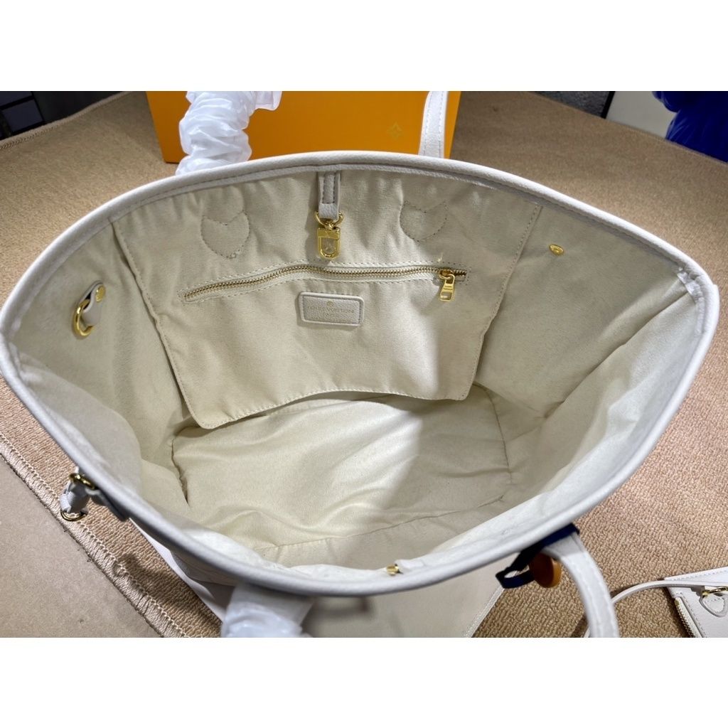 sg-11134201-7qvd0-lk27ee2q9tl6f3