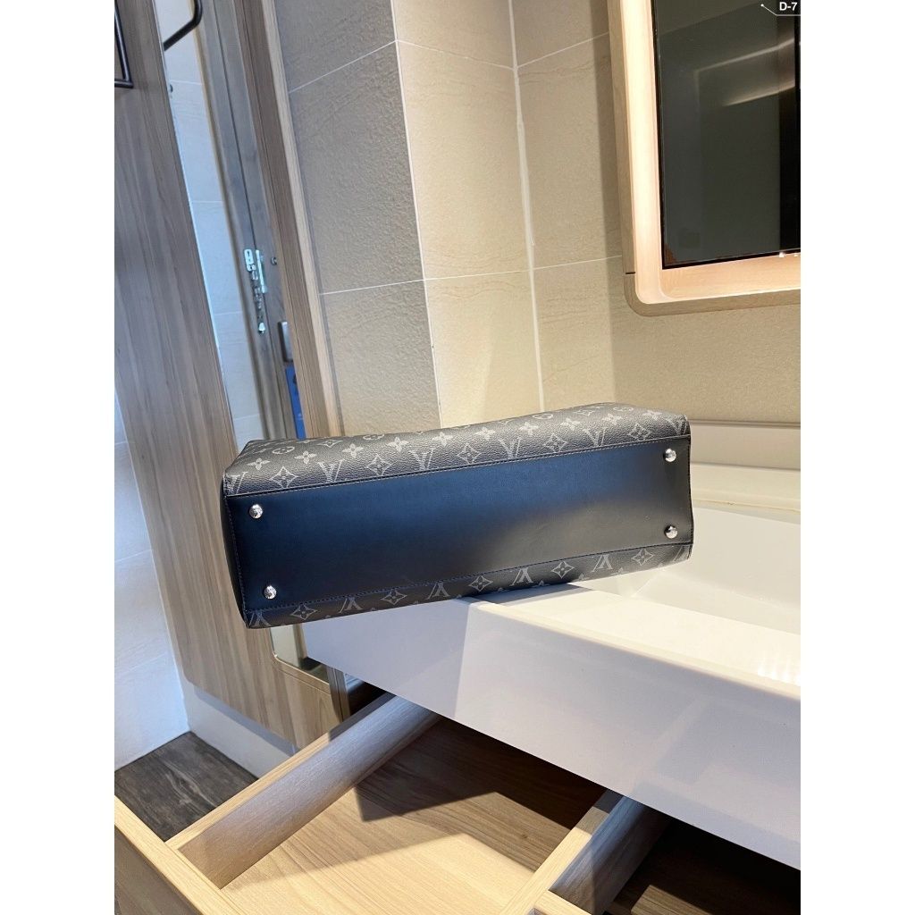 sg-11134201-7rblf-locam2dzqr3923