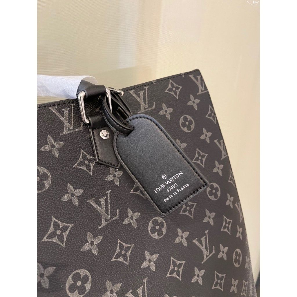 sg-11134201-7rbn1-locam3fg9bxs25