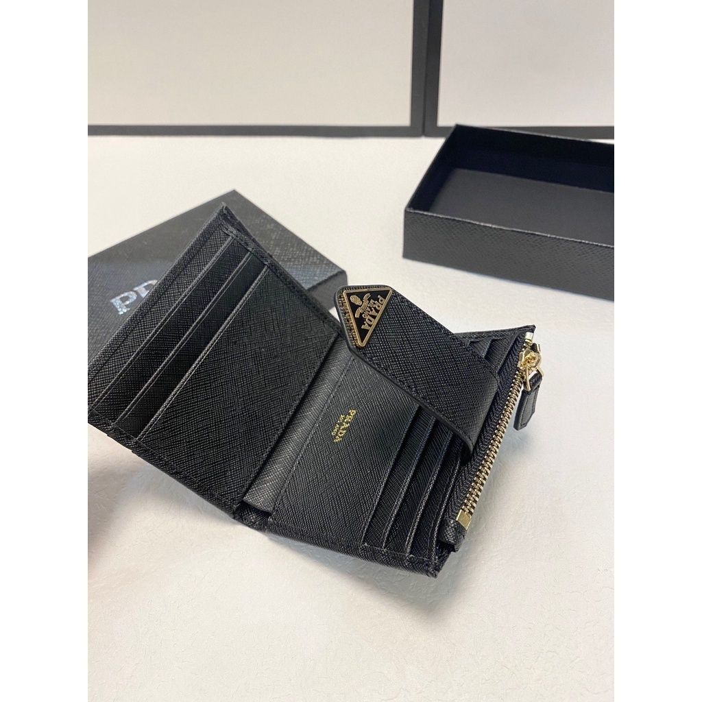 sg-11134201-7rbkg-loz1yz3q735168