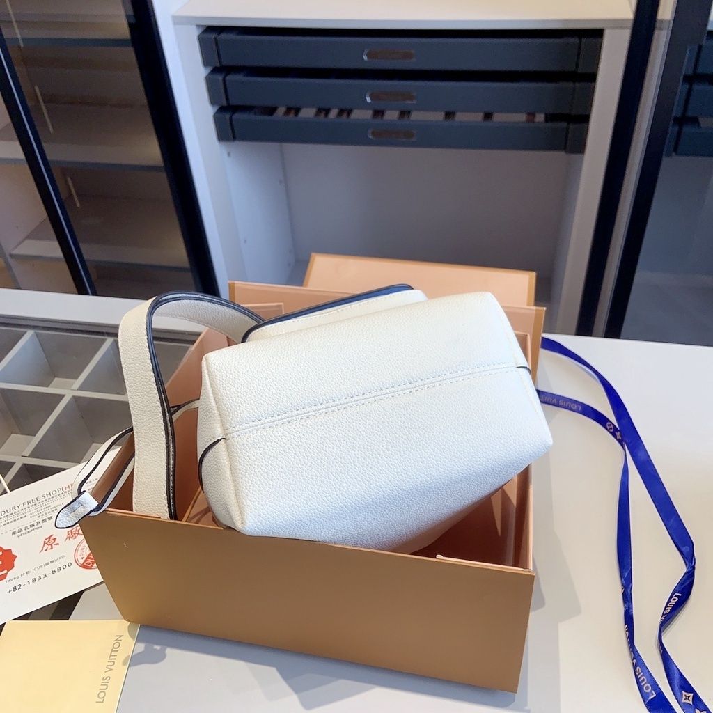 sg-11134201-7rblb-lmj8krxm7iai63