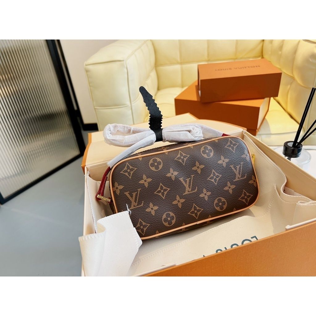 sg-11134201-7rbkz-lmex7xjsemvt5c